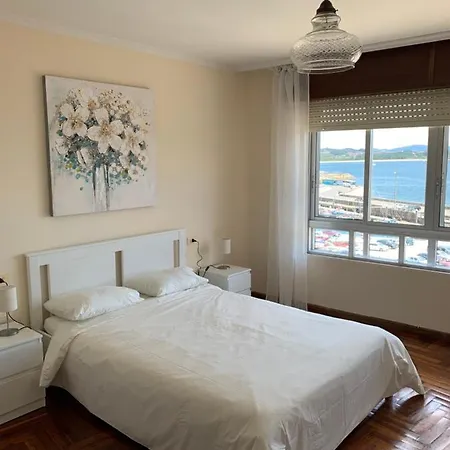 Apartment Piso En El Malecon De Riveira Con Vistas A Rias Baixas. Ideal Familias. 140m Ribeira