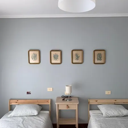 아파트 Piso En El Malecon De Riveira Con Vistas A Rias Baixas. Ideal Familias. 140m