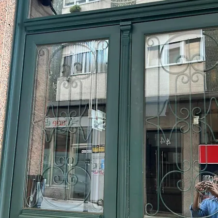 Piso En El Malecon De Riveira Con Vistas A Rias Baixas. Ideal Familias. 140m Ribeira