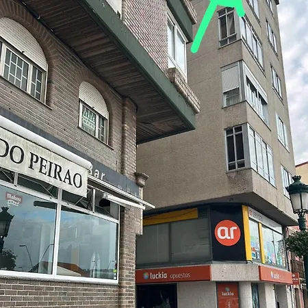 아파트 Piso En El Malecon De Riveira Con Vistas A Rias Baixas. Ideal Familias. 140m